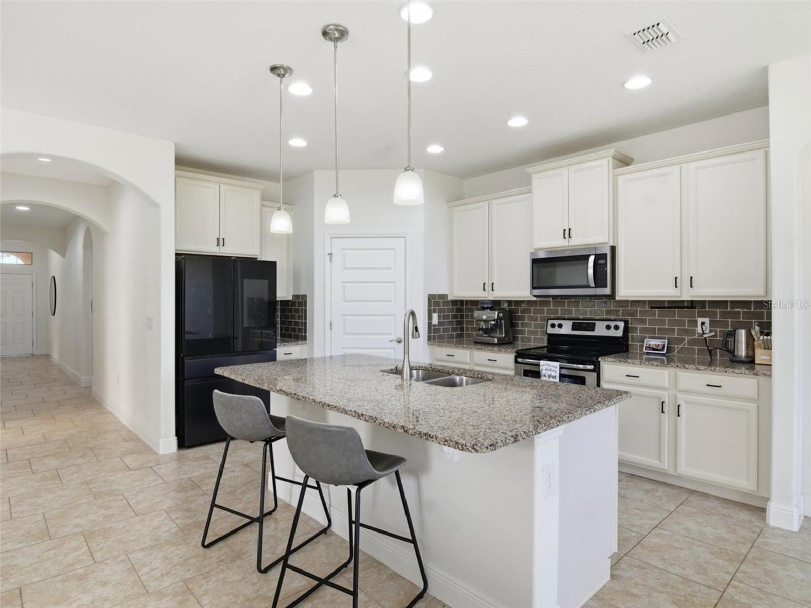 Image 4 of 23 For 16226 Rock Coast Drive