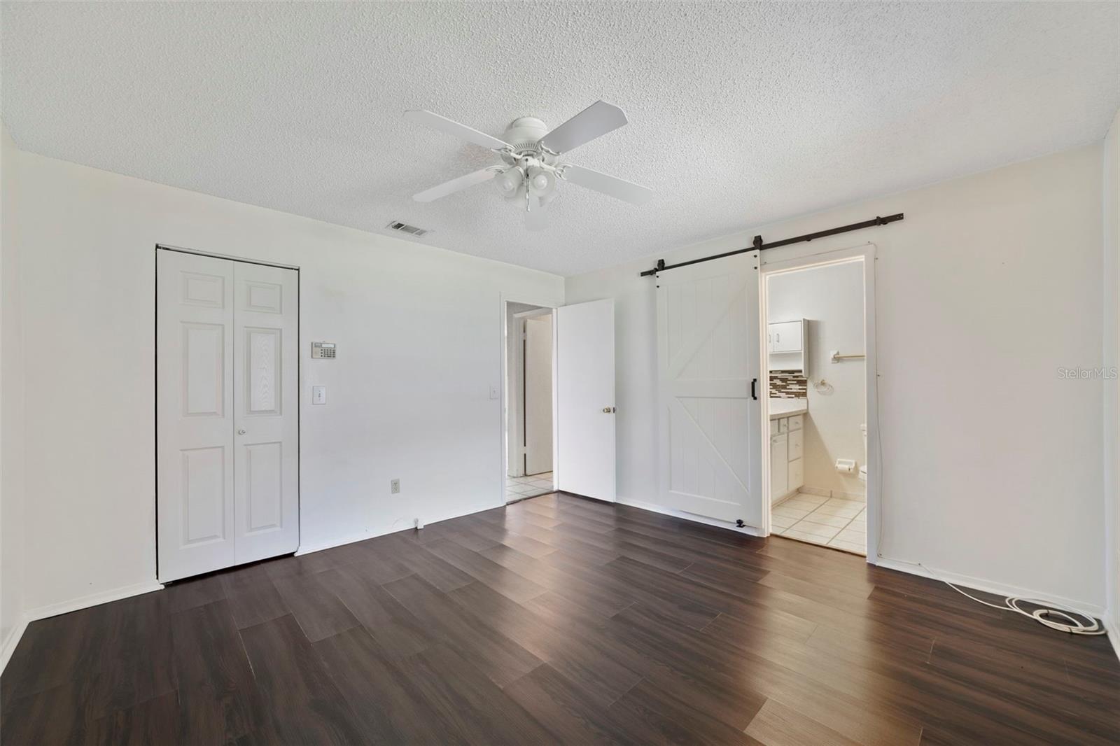 Image 9 of 24 For 67 Country Cove Way