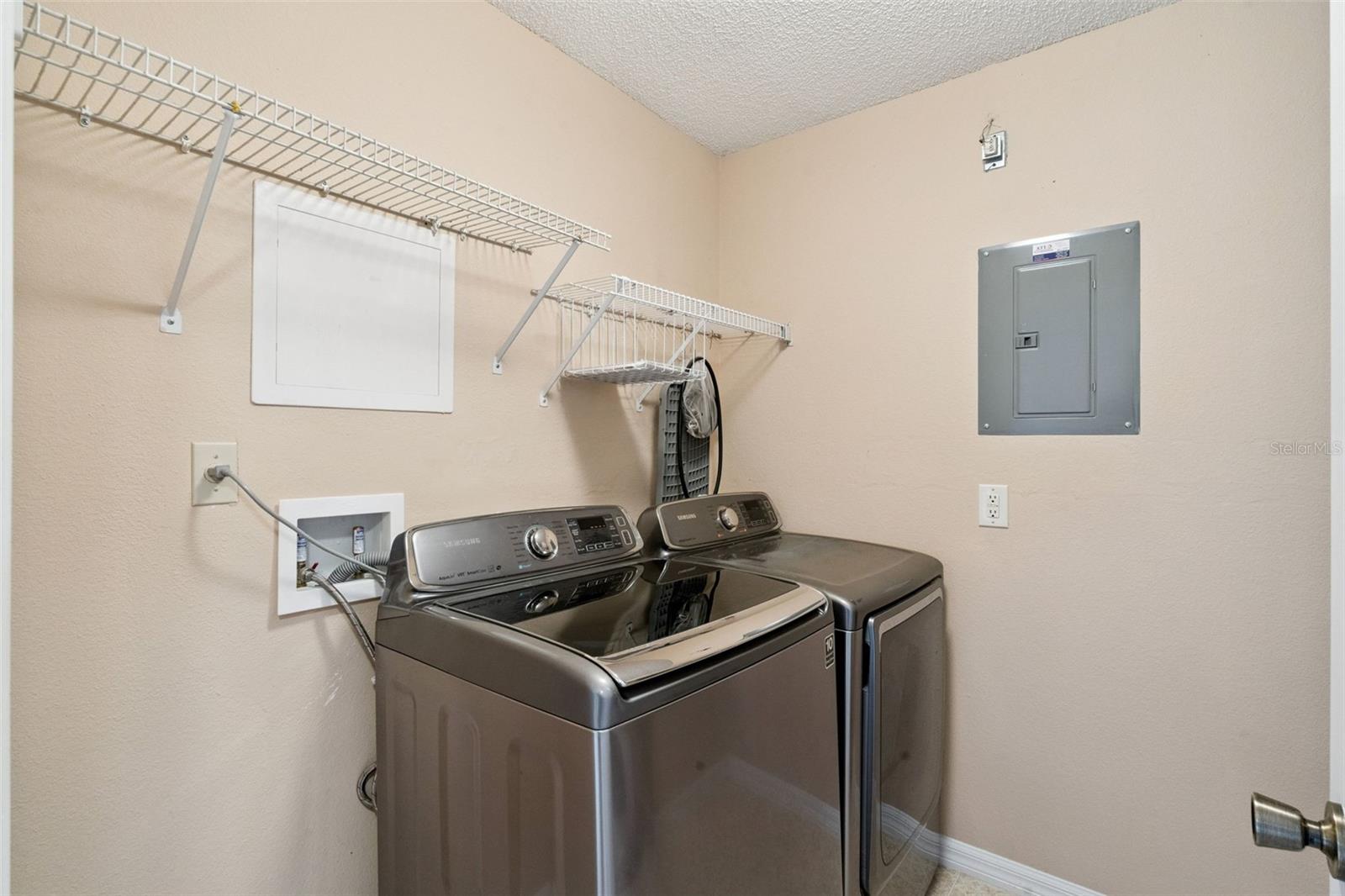 Image 19 of 25 For 5250 Tunbridge Wells Lane 3