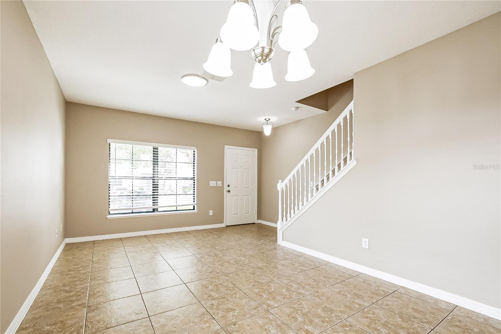 Image 8 of 17 For 1310 Windsor Lake Circle