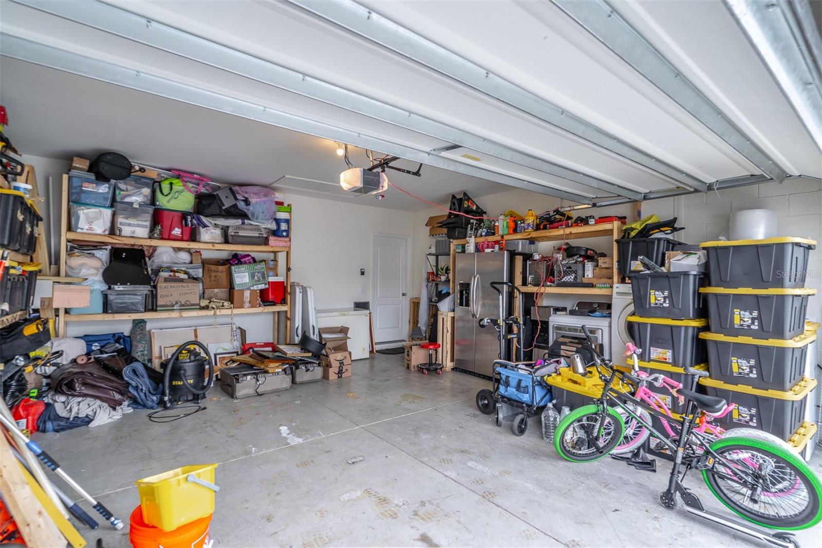 Listing photo id 15 for 1419 Fox Squirrel Drive