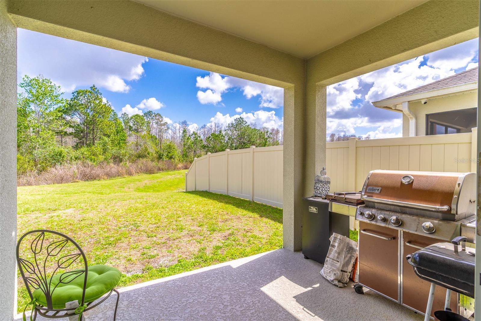 Listing photo id 16 for 1419 Fox Squirrel Drive