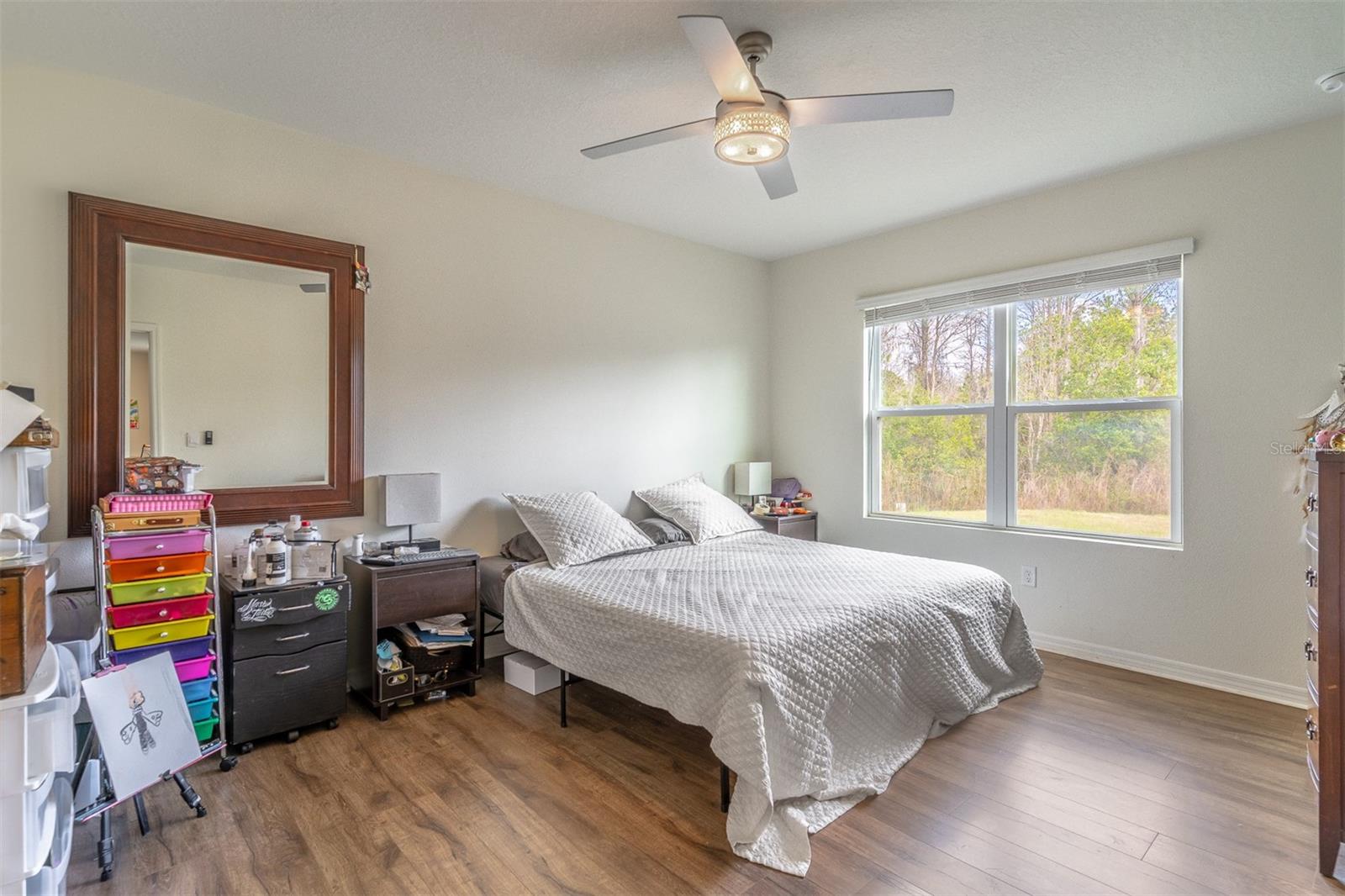 Listing photo id 7 for 1419 Fox Squirrel Drive