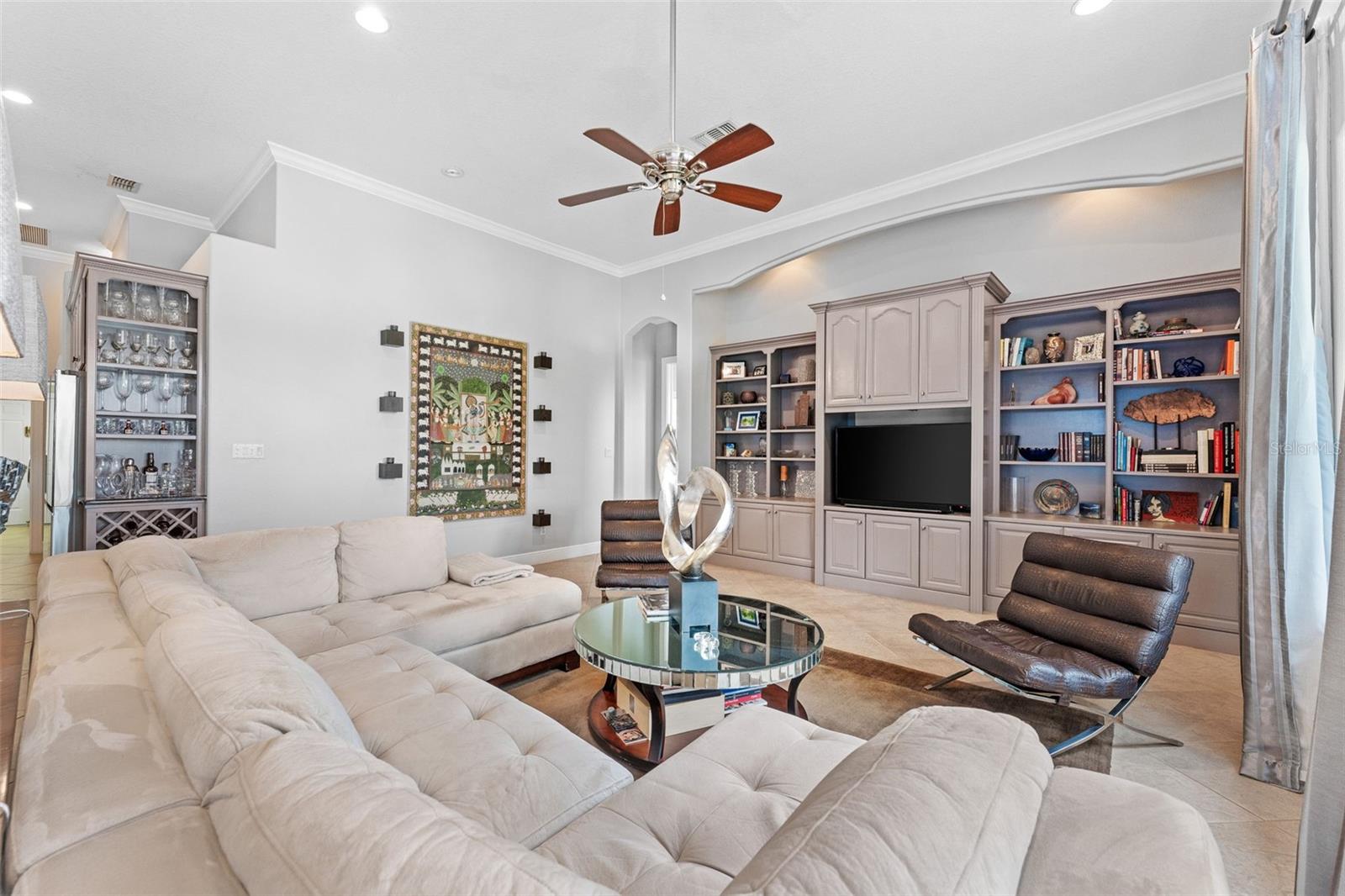 Image 18 of 56 For 1622 Conway Isle Circle