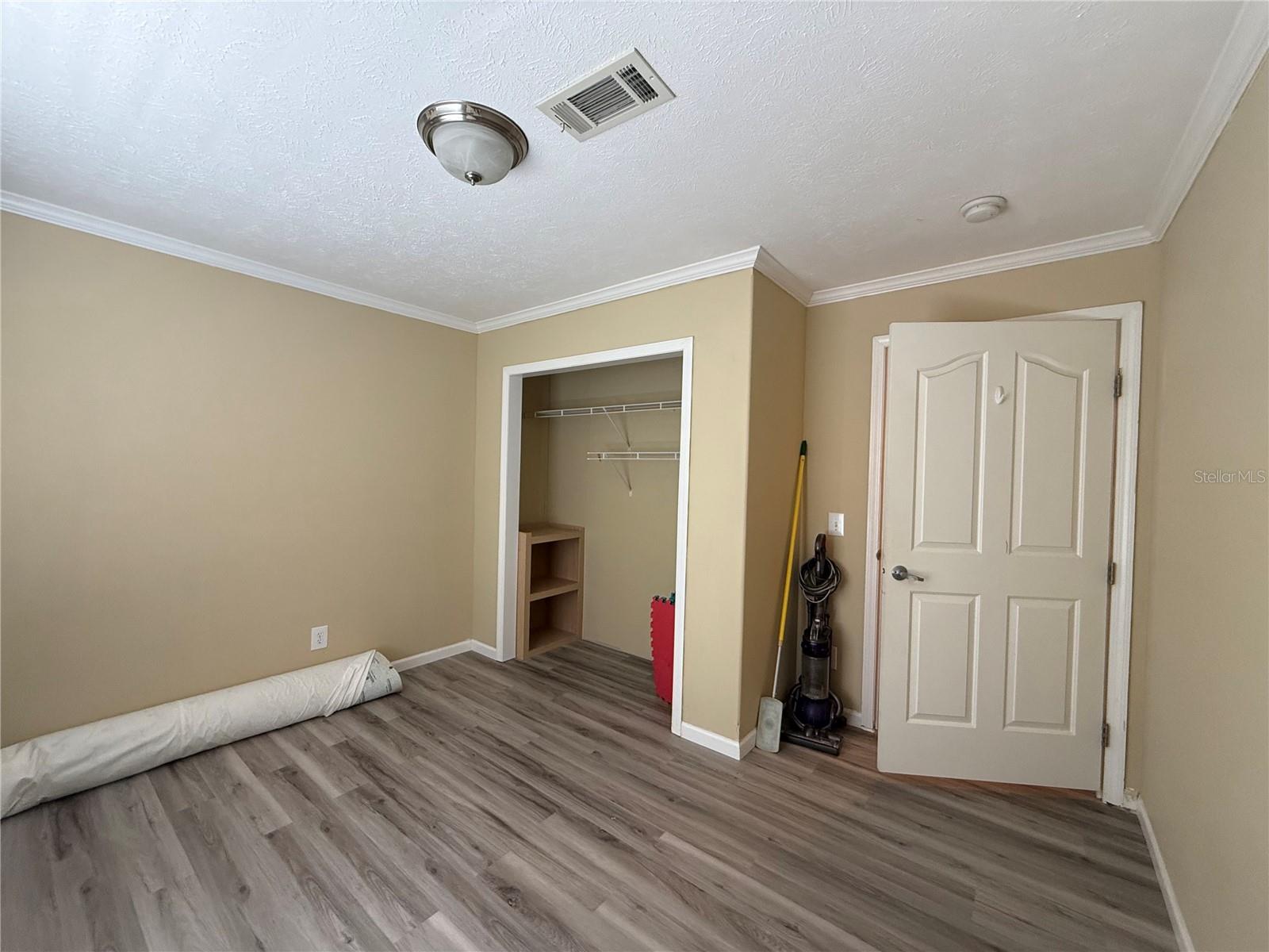 Image 16 of 21 For 4115 Polk City Road