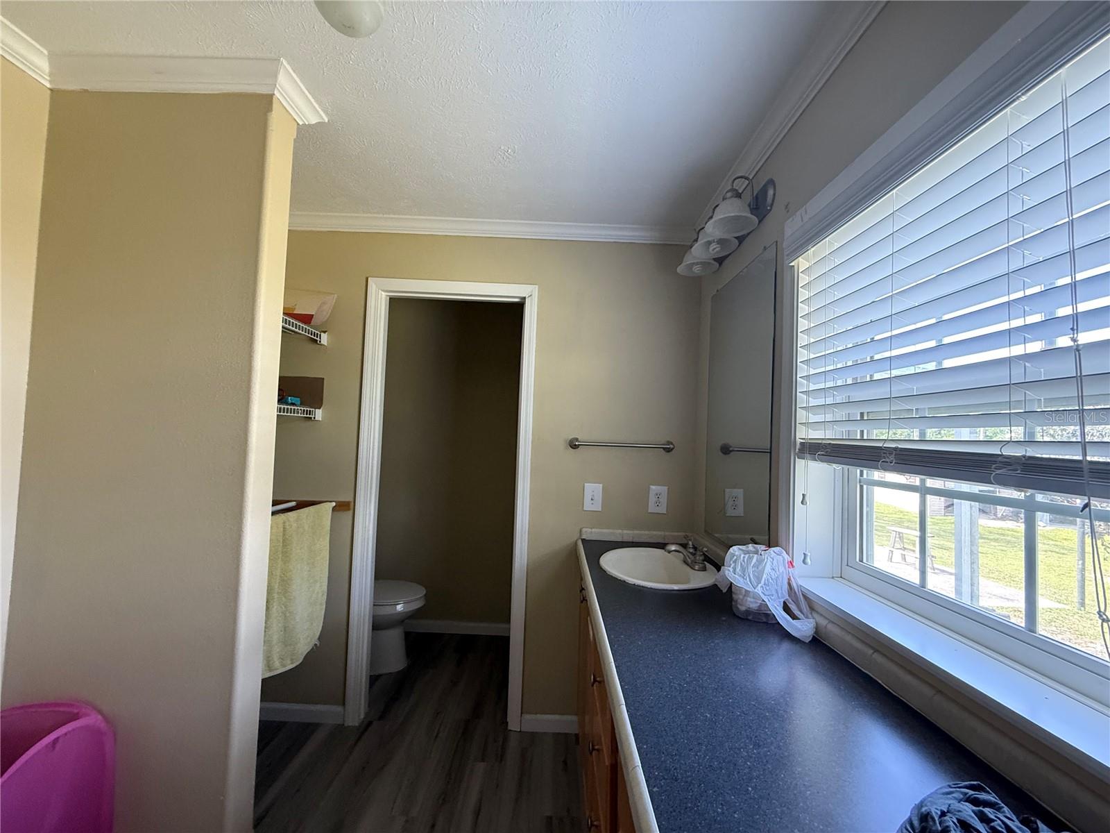 Image 20 of 21 For 4115 Polk City Road