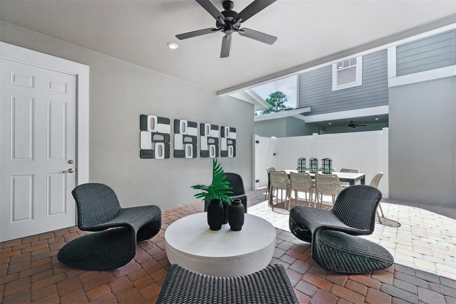 Image 19 of 31 For 1792 Headland Loop