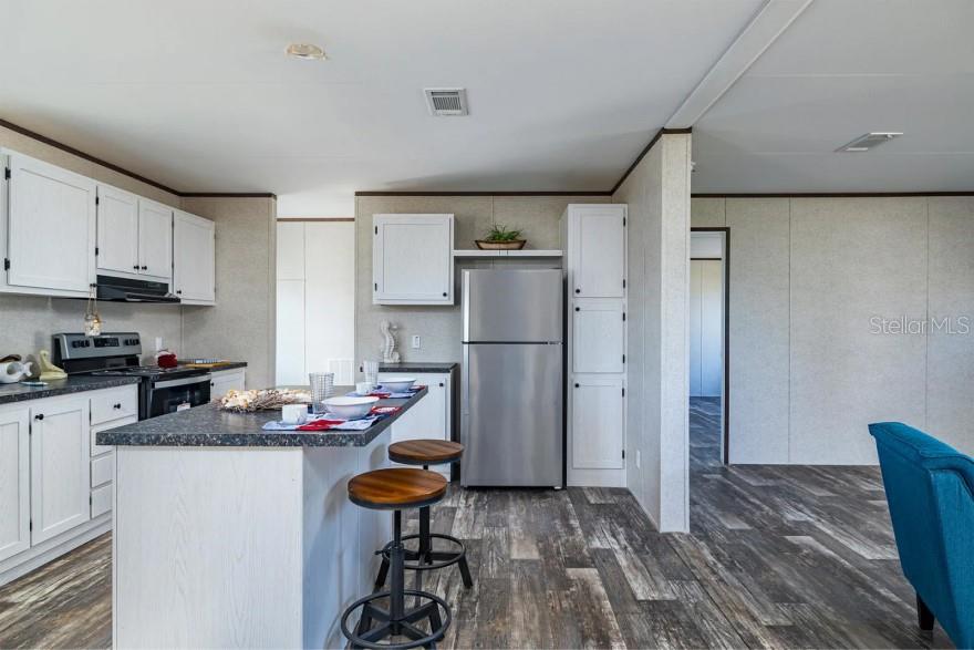 Image 4 of 10 For 3176 74th Terrace