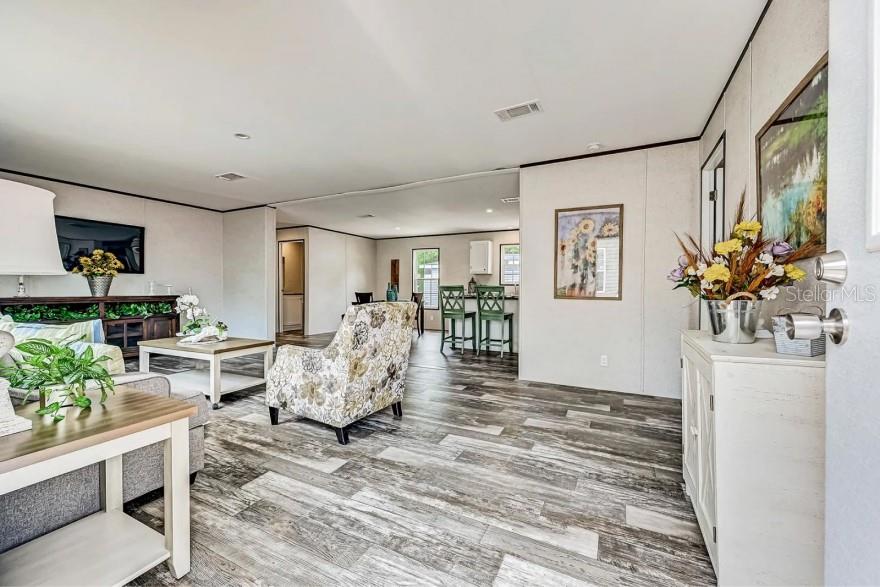 Image 5 of 10 For 3176 74th Terrace