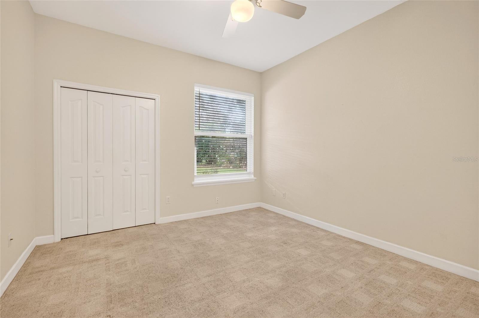 Listing photo id 29 for 8738 Beckingham Place