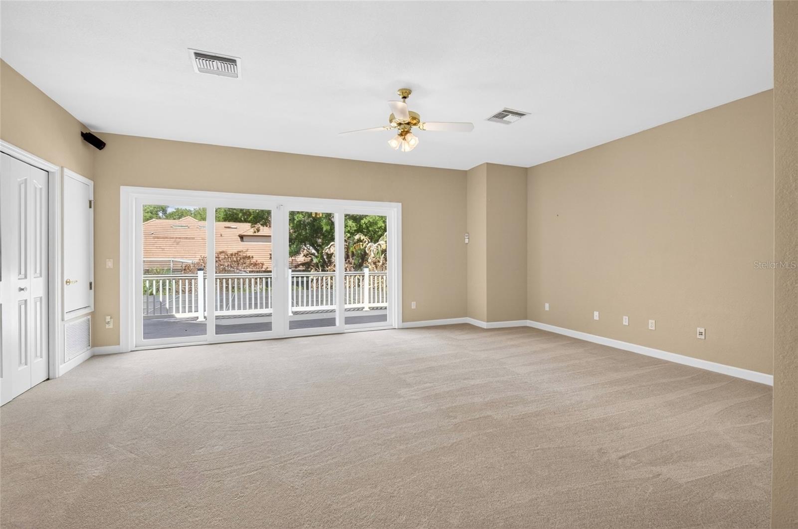 Listing photo id 32 for 8738 Beckingham Place