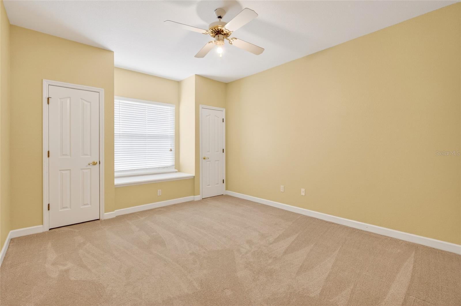 Listing photo id 44 for 8738 Beckingham Place