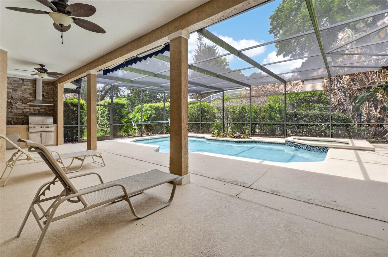 Listing photo id 45 for 8738 Beckingham Place