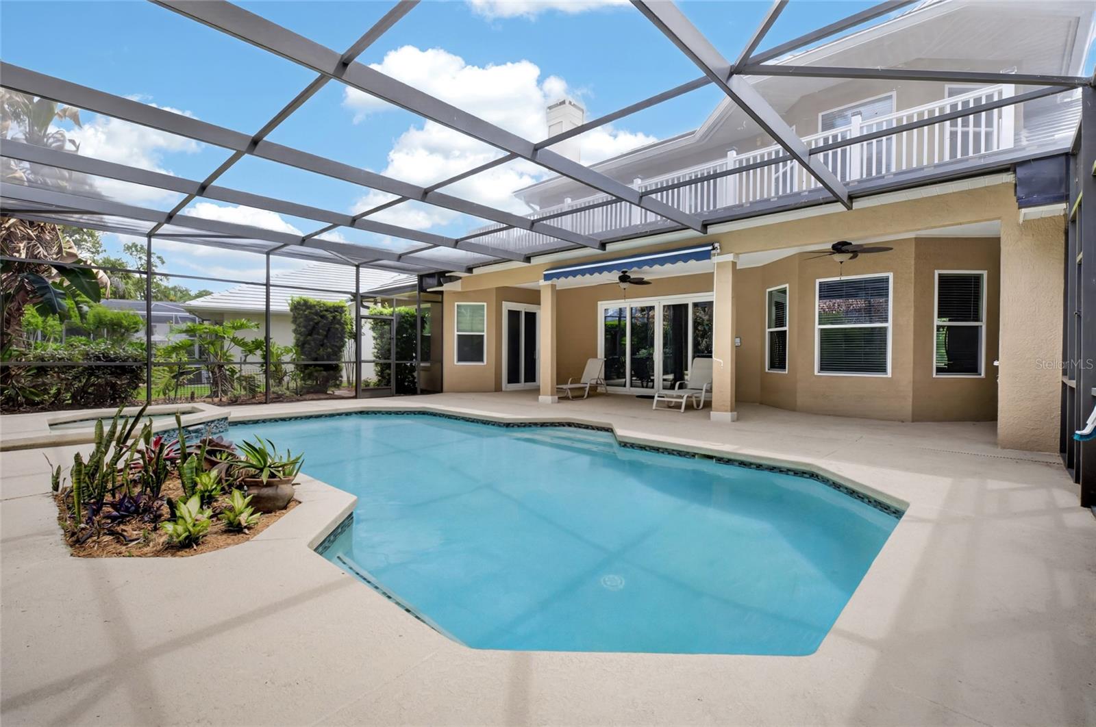 Listing photo id 50 for 8738 Beckingham Place