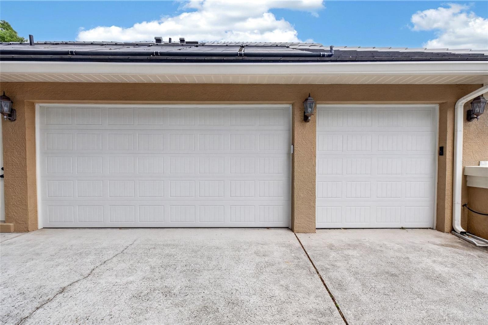 Listing photo id 53 for 8738 Beckingham Place