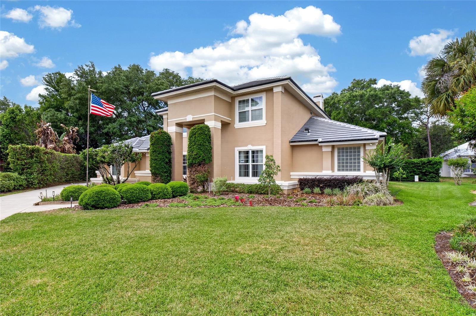 Listing photo id 55 for 8738 Beckingham Place