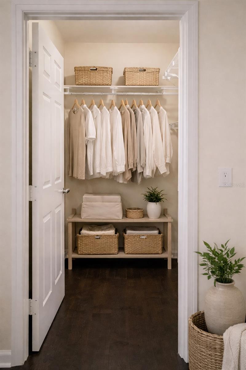 Image 6 of 10 For 713 Crest Pines Drive 216