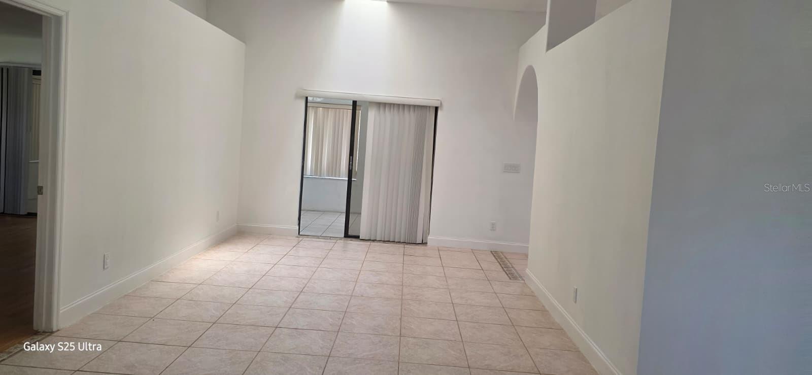 Image 6 of 30 For 121 April Court Se