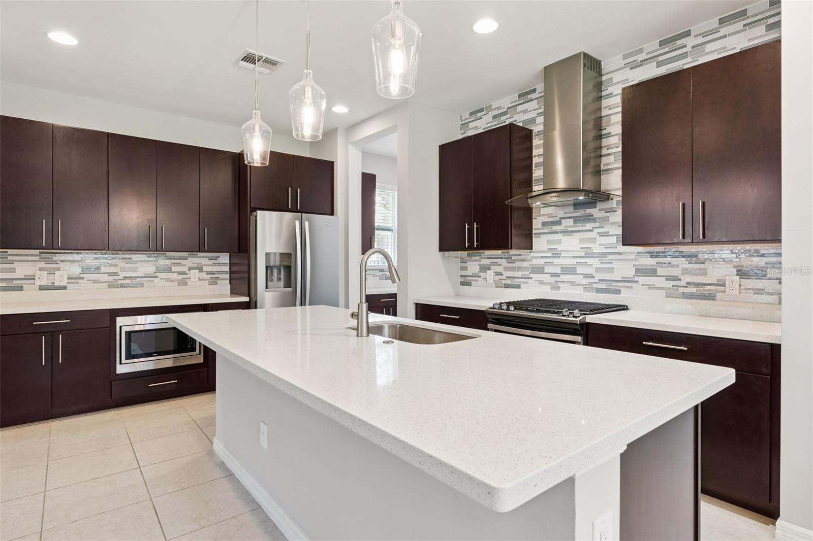 Image 18 of 44 For 14005 Aldford Drive