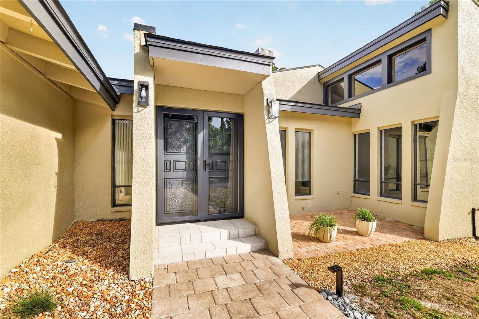 Image 13 of 59 For 310 35th Street