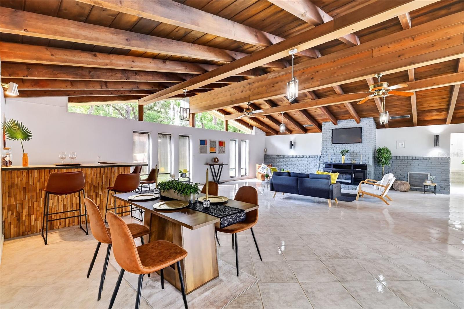 Image 15 of 59 For 310 35th Street