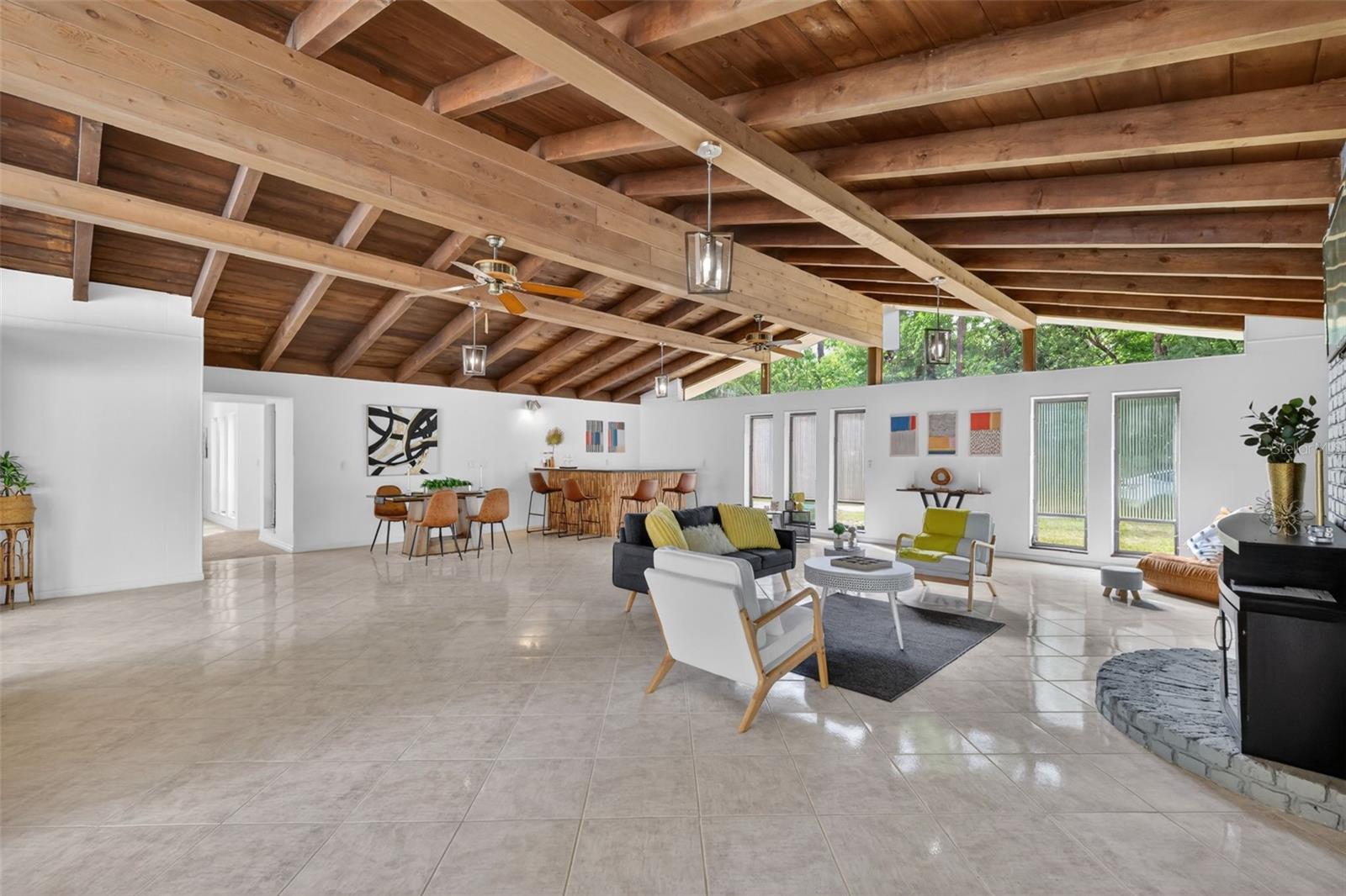 Image 17 of 59 For 310 35th Street