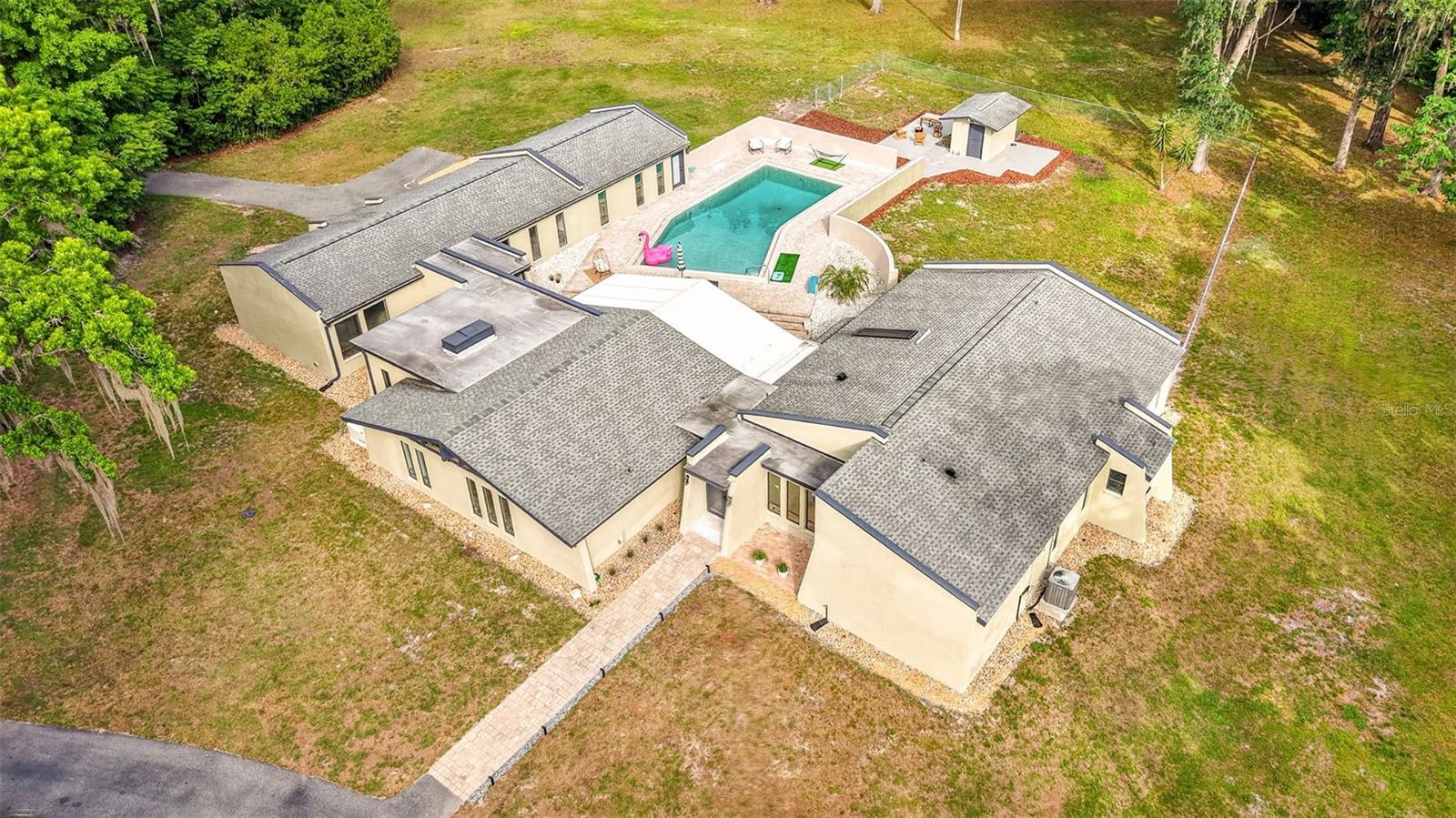 Image 2 of 59 For 310 35th Street