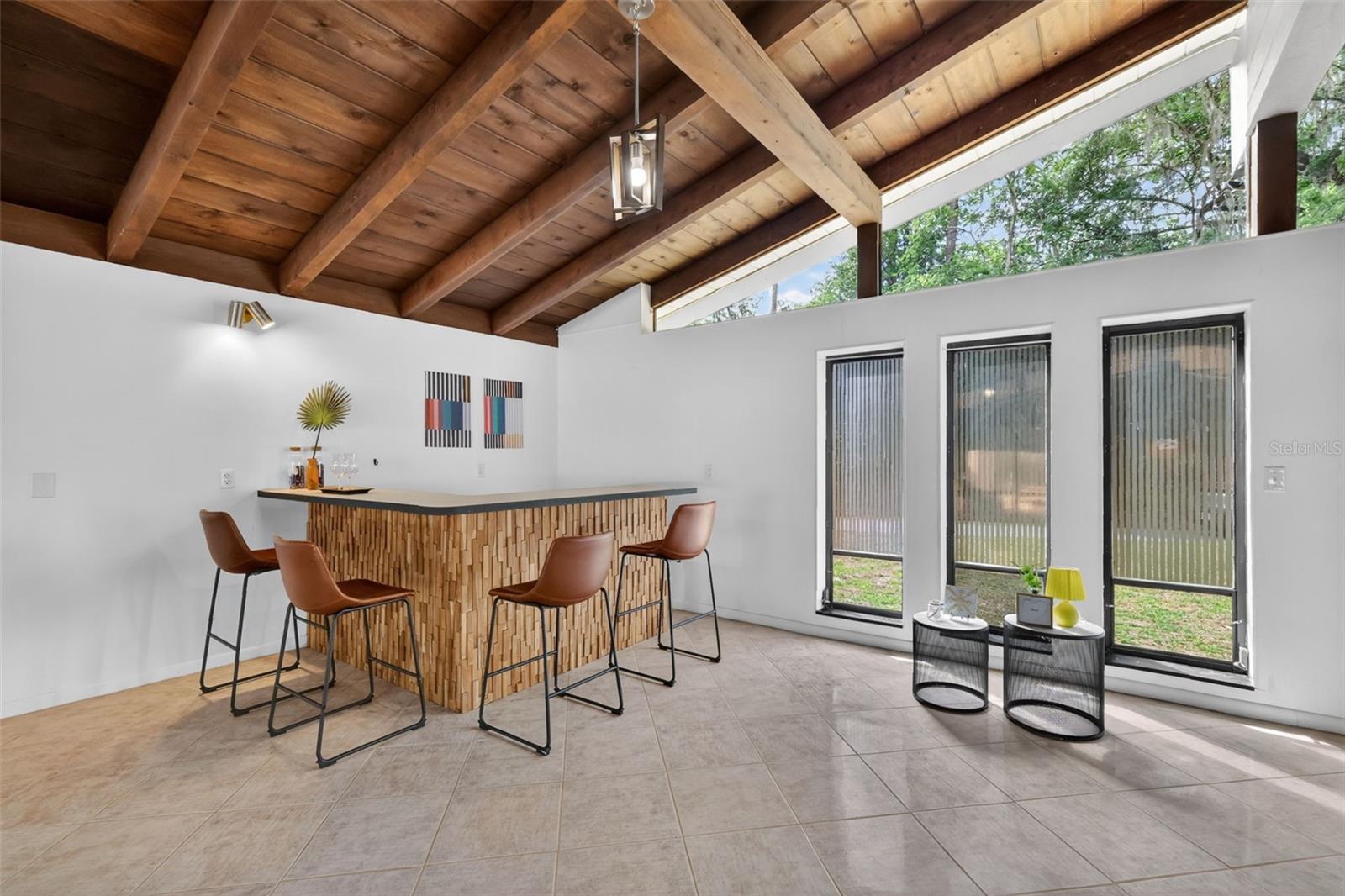 Image 20 of 59 For 310 35th Street