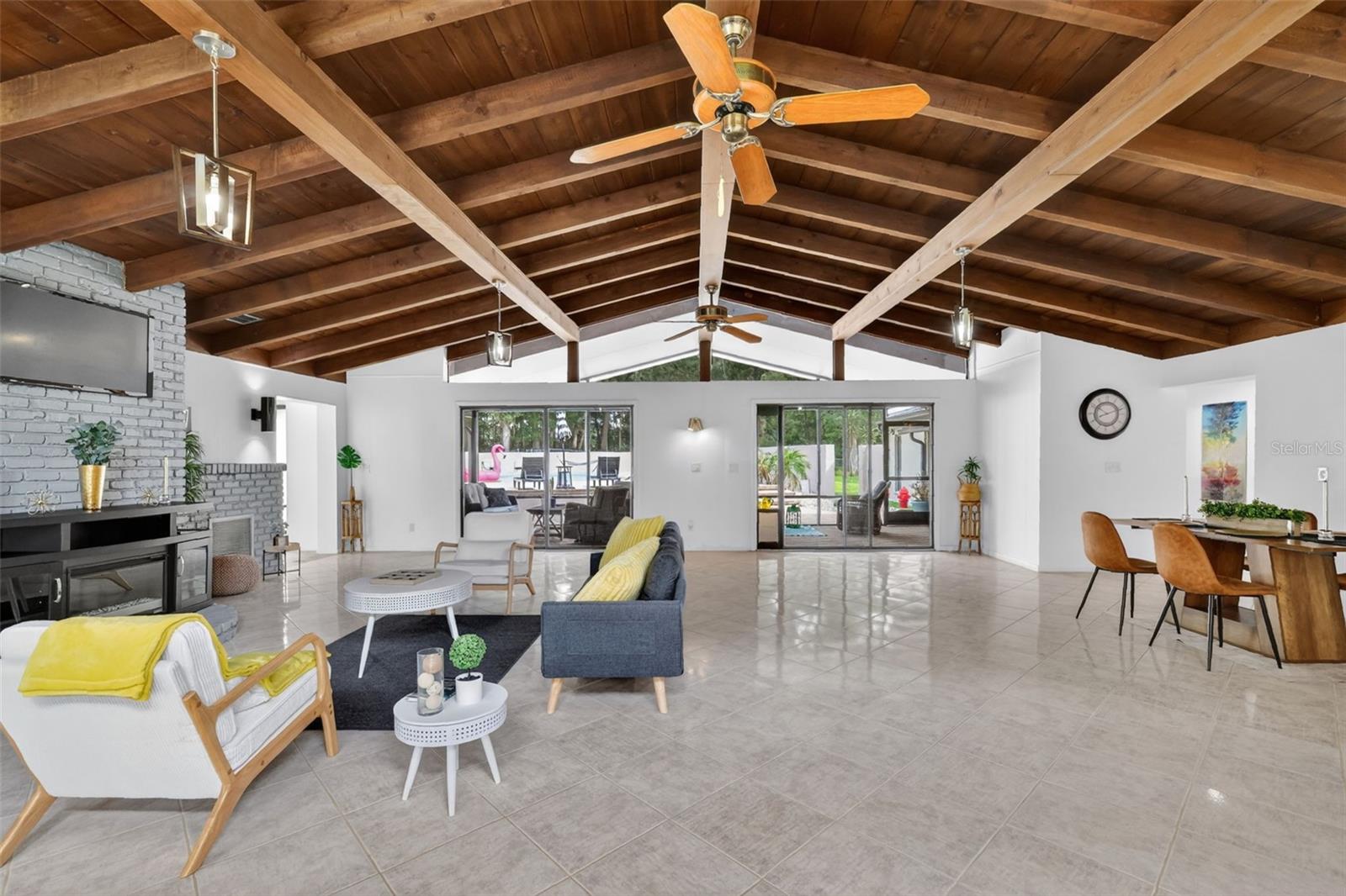 Image 22 of 59 For 310 35th Street