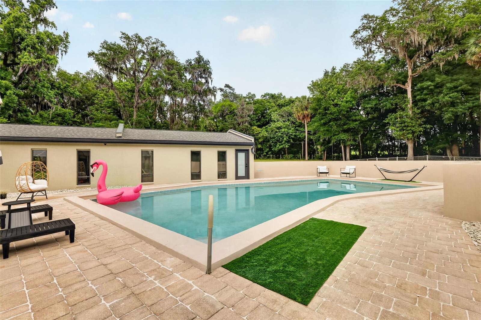 Image 57 of 59 For 310 35th Street