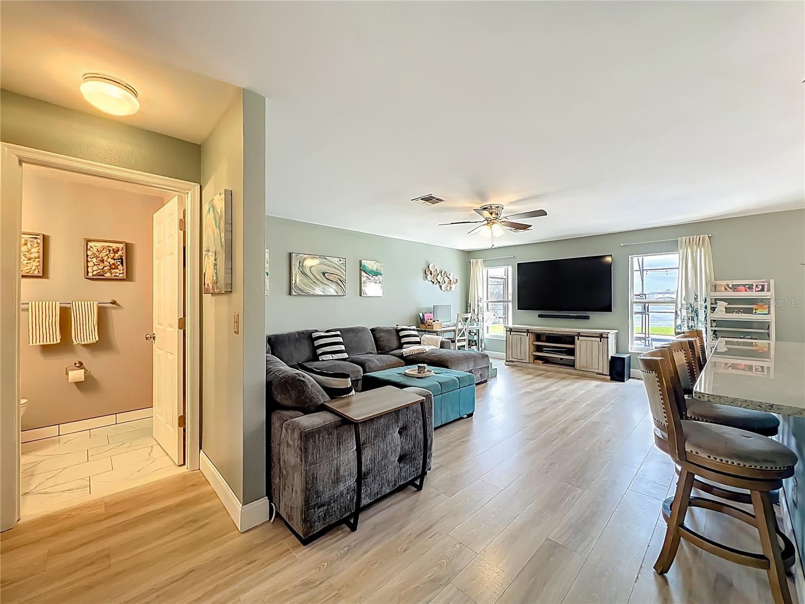 Image 16 of 78 For 951 Crystal Bay Lane