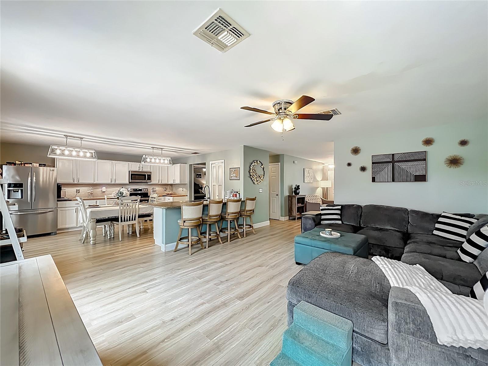 Image 19 of 78 For 951 Crystal Bay Lane