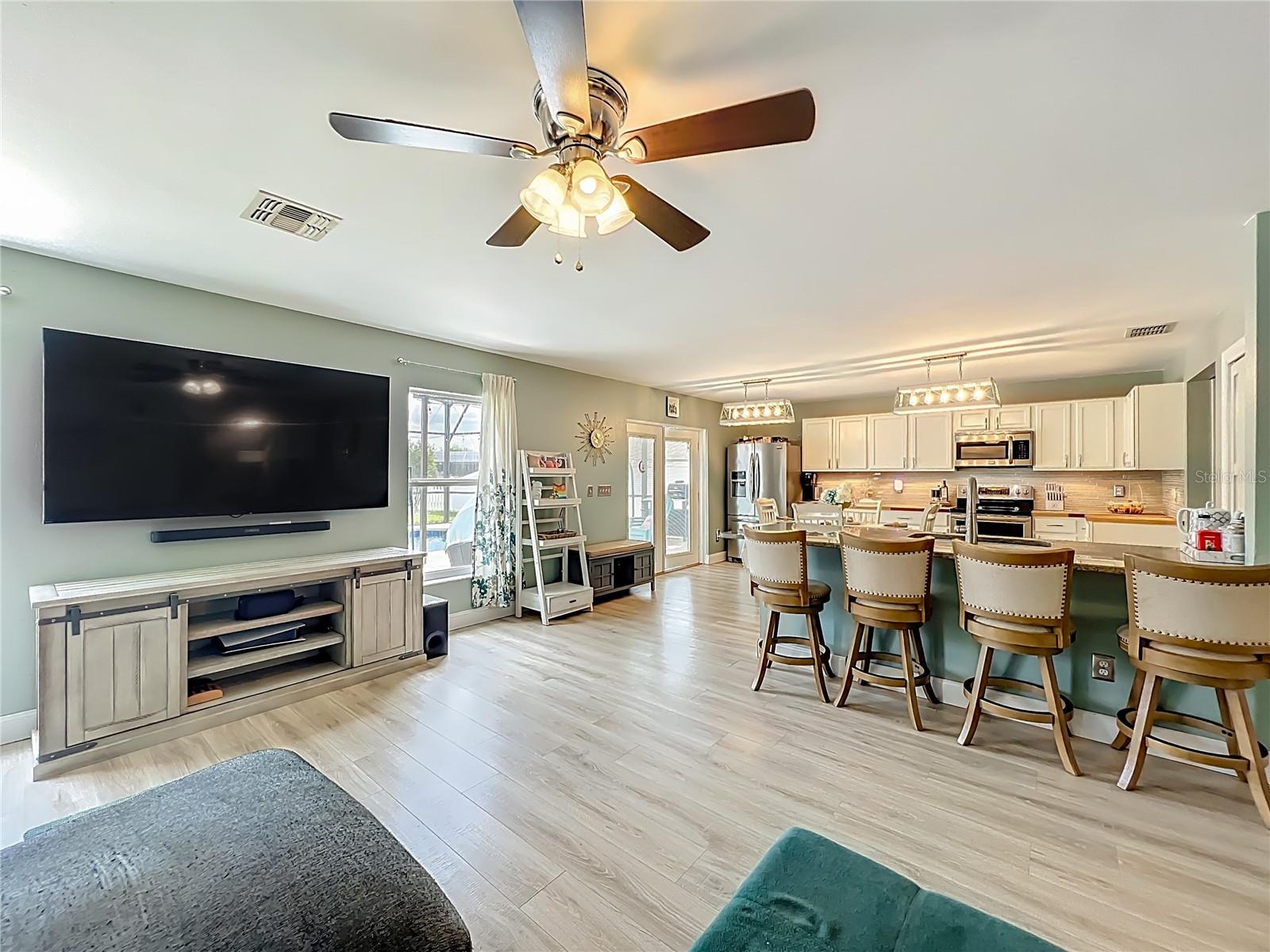 Image 20 of 78 For 951 Crystal Bay Lane