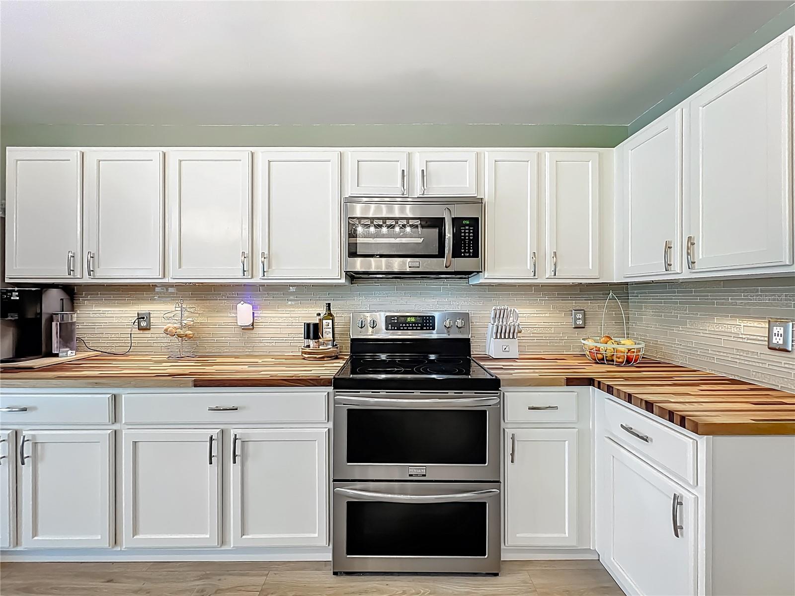 Image 26 of 78 For 951 Crystal Bay Lane