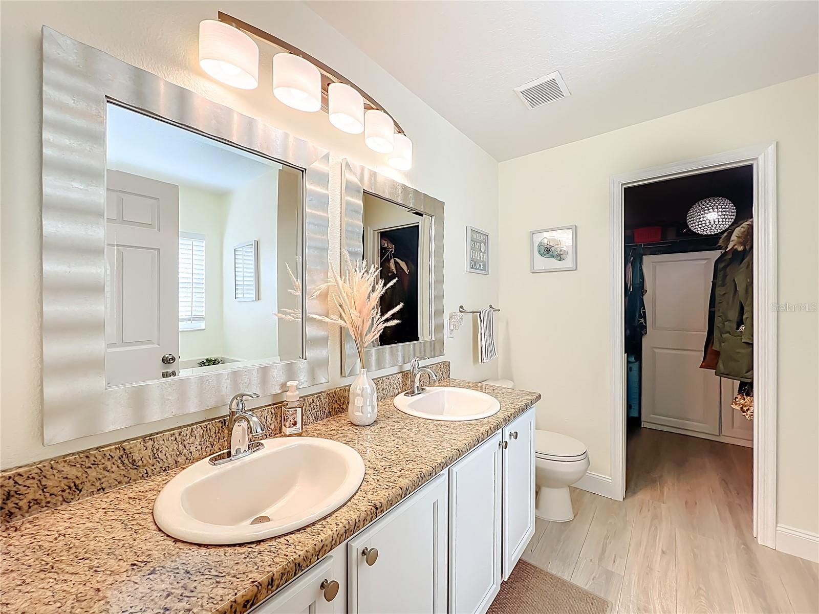 Image 35 of 78 For 951 Crystal Bay Lane