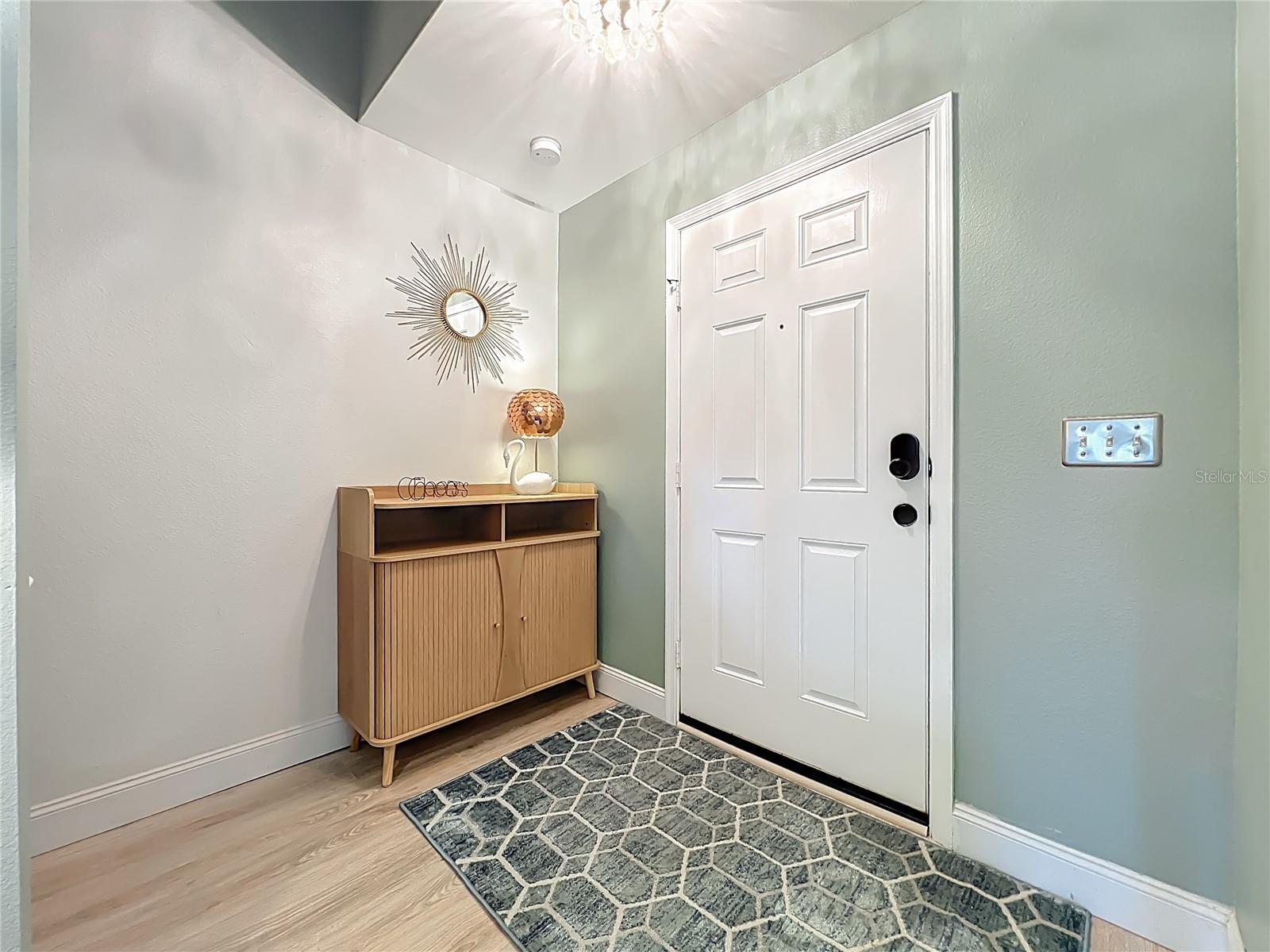 Image 8 of 78 For 951 Crystal Bay Lane