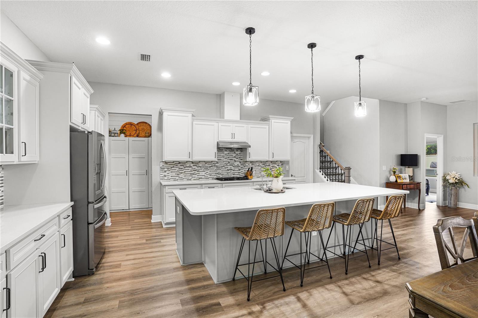 Listing photo id 10 for 15734 Sweet Lemon Way