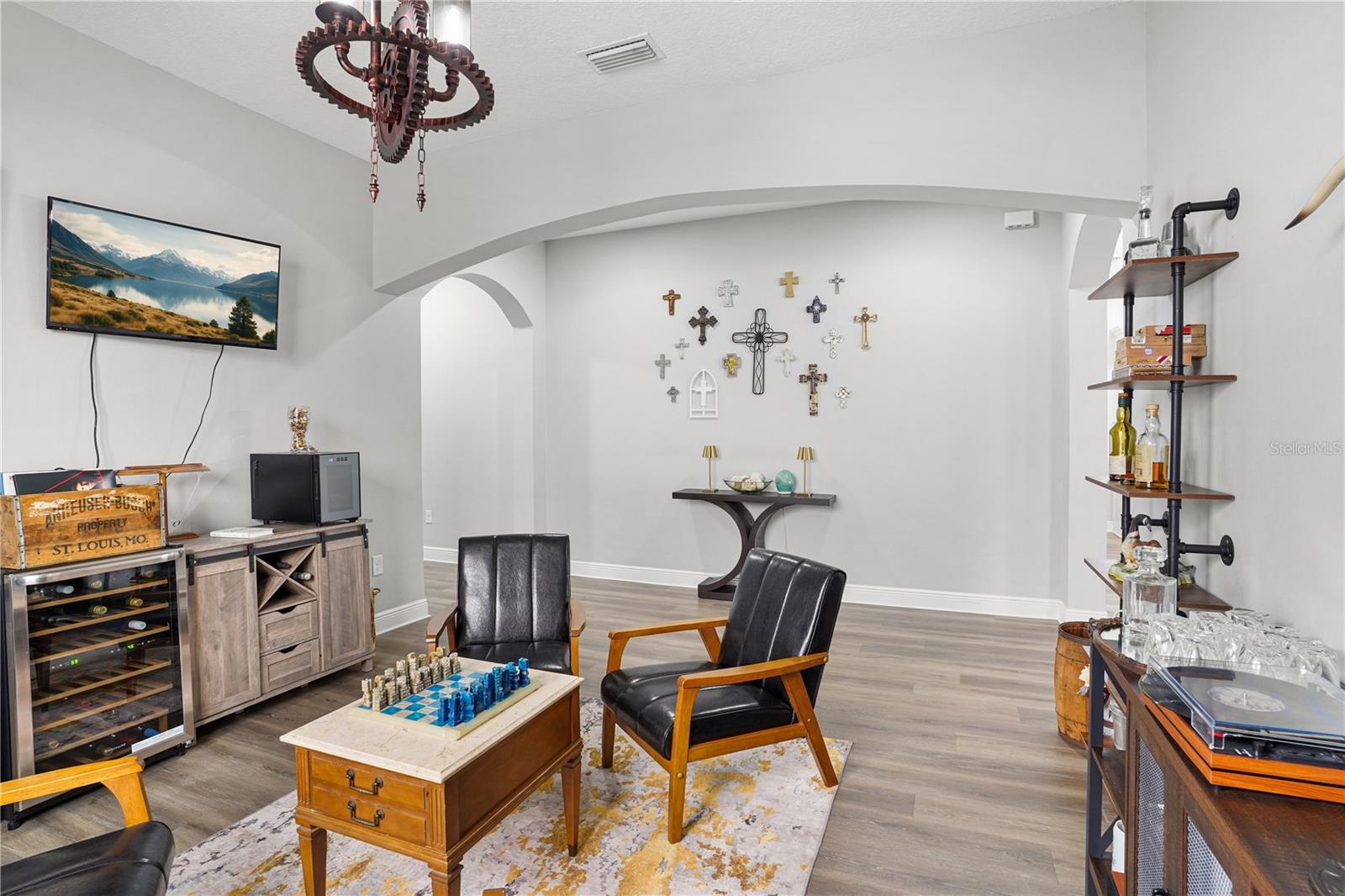Listing photo id 22 for 15734 Sweet Lemon Way