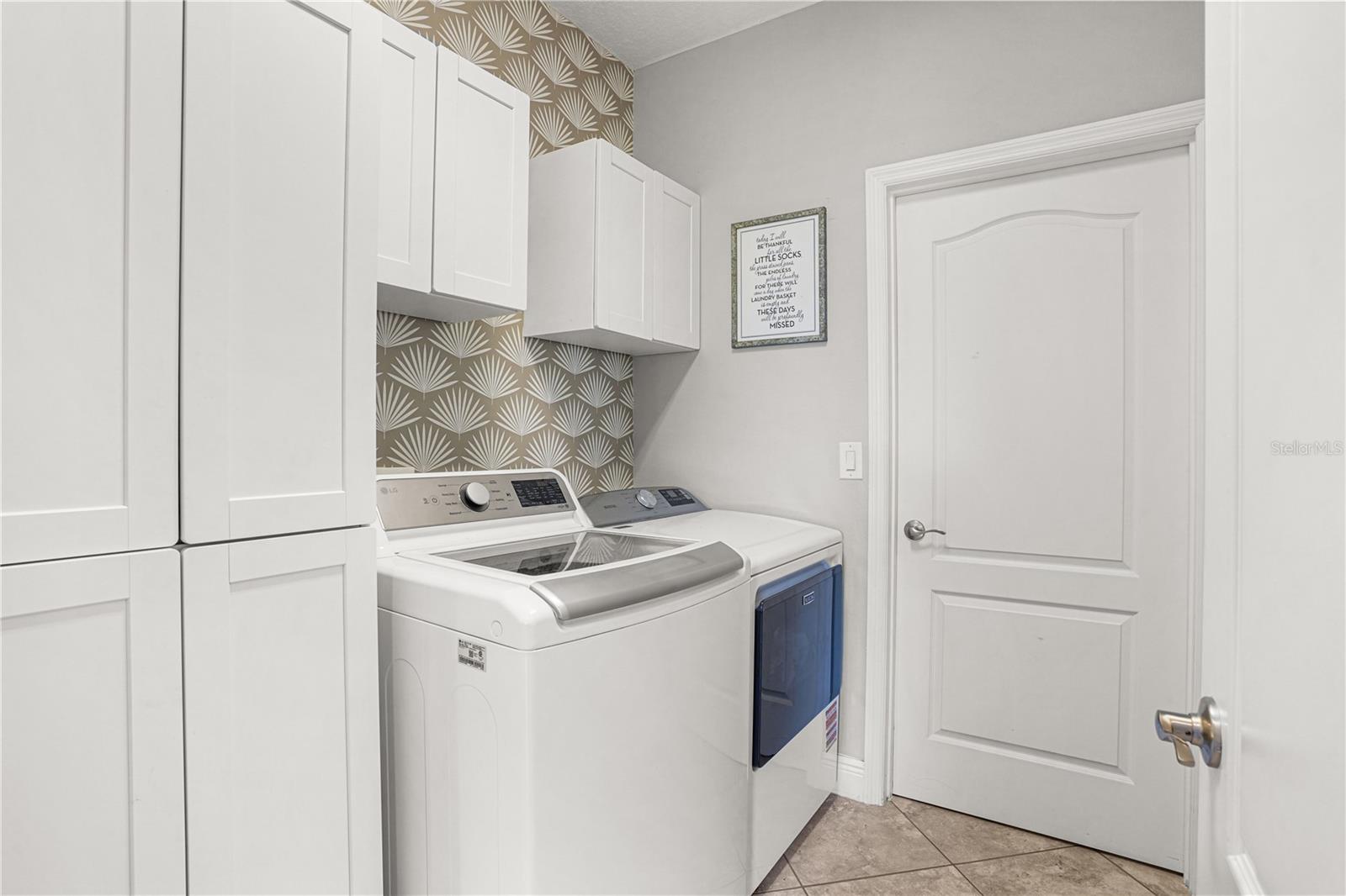Listing photo id 46 for 15734 Sweet Lemon Way