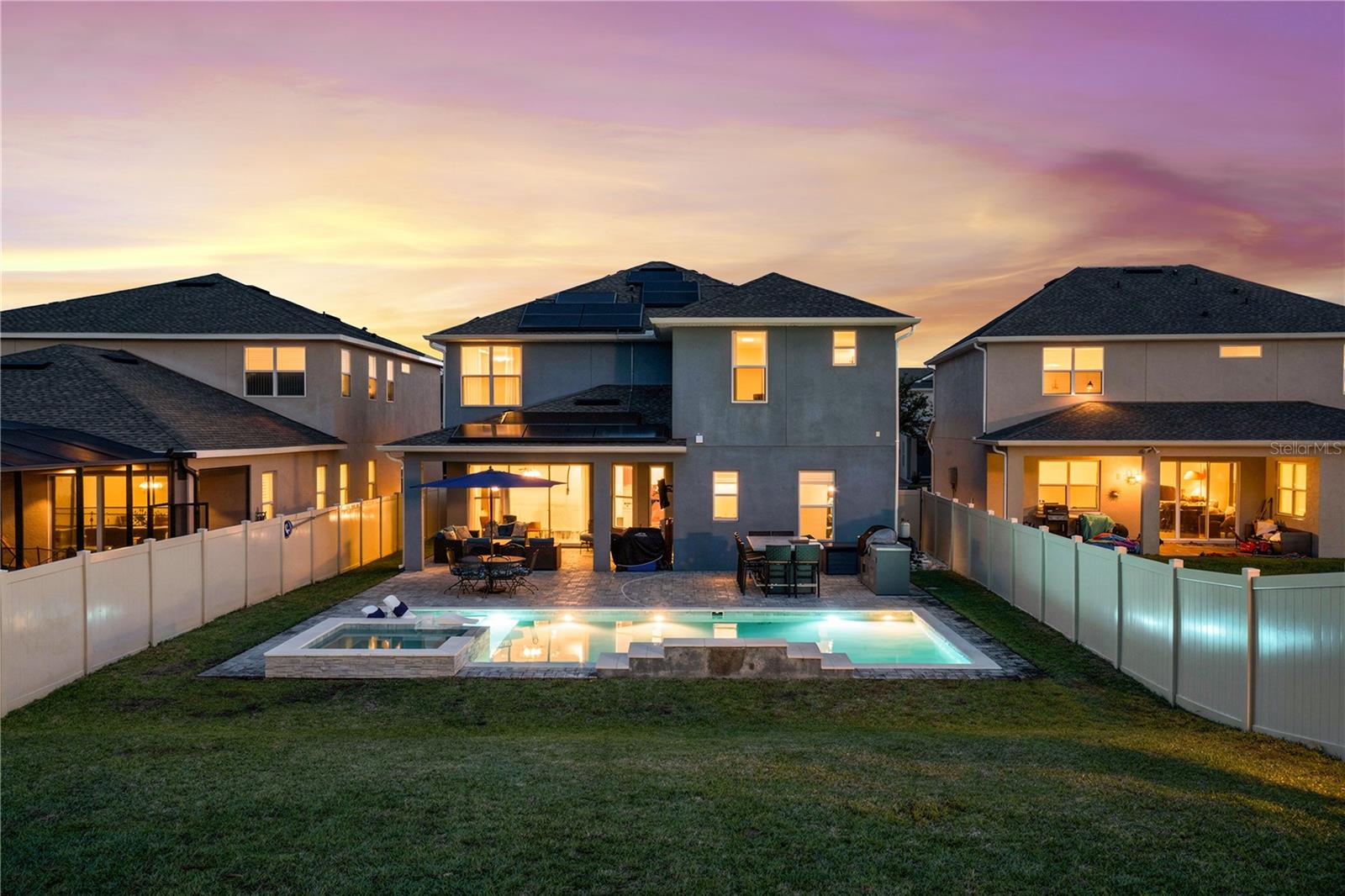 Listing photo id 4 for 15734 Sweet Lemon Way