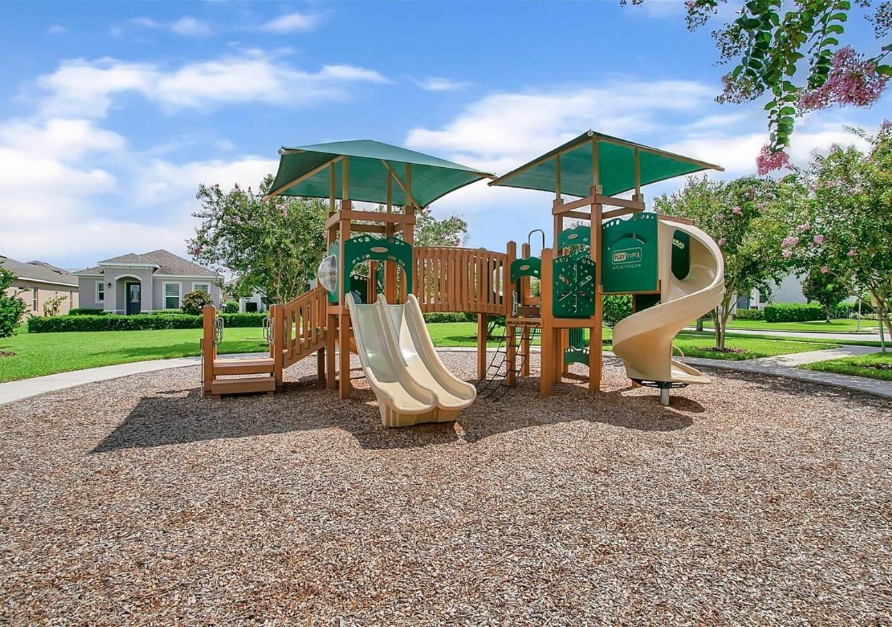 Listing photo id 67 for 15734 Sweet Lemon Way