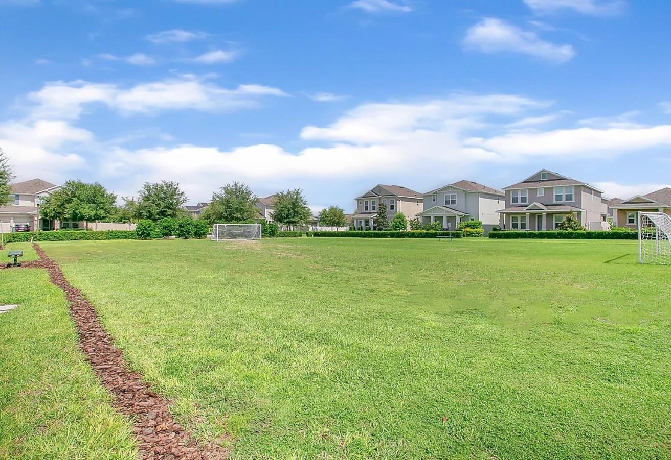 Listing photo id 69 for 15734 Sweet Lemon Way