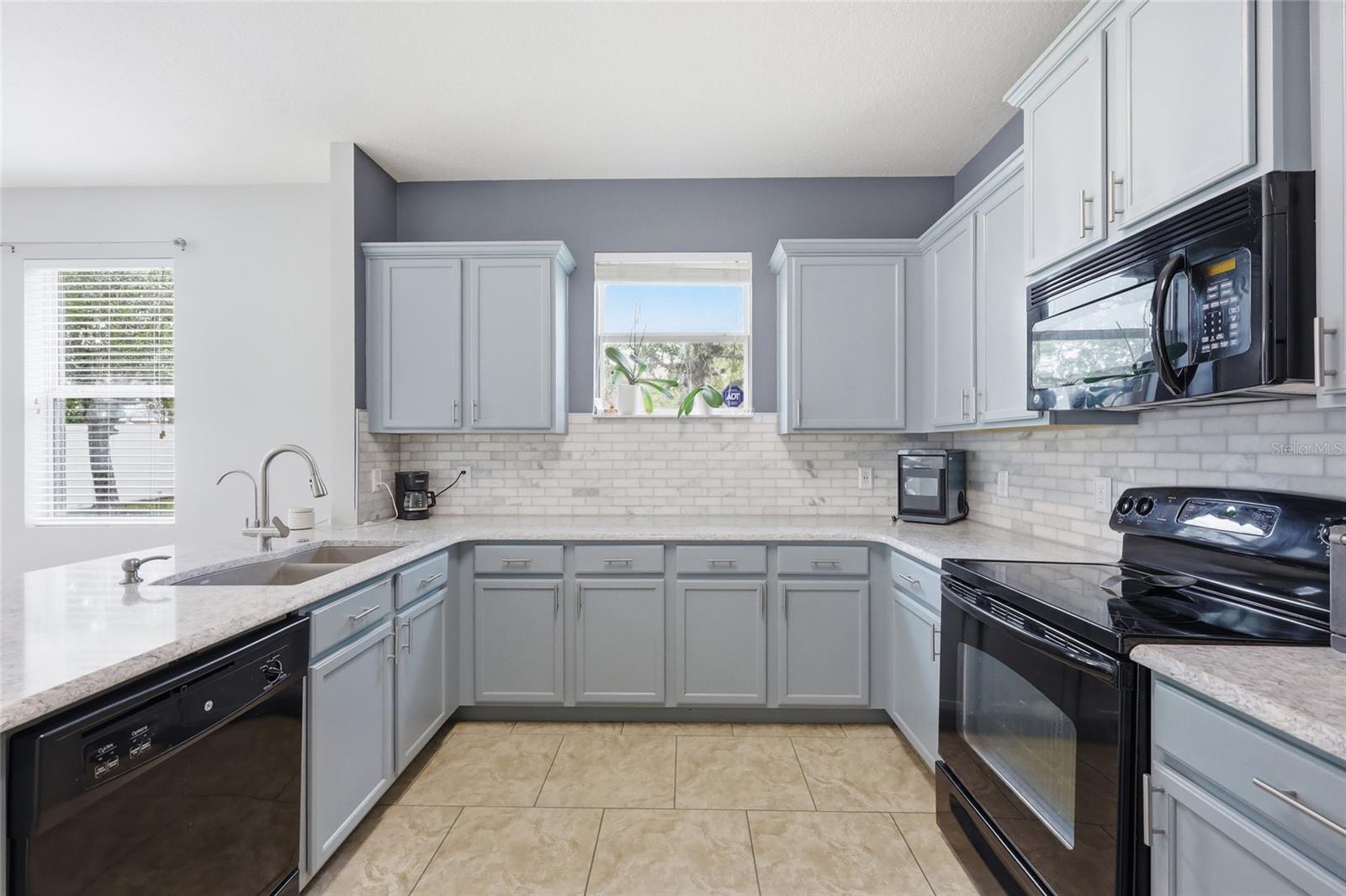 Image 2 of 33 For 1811 Soldiers Pass