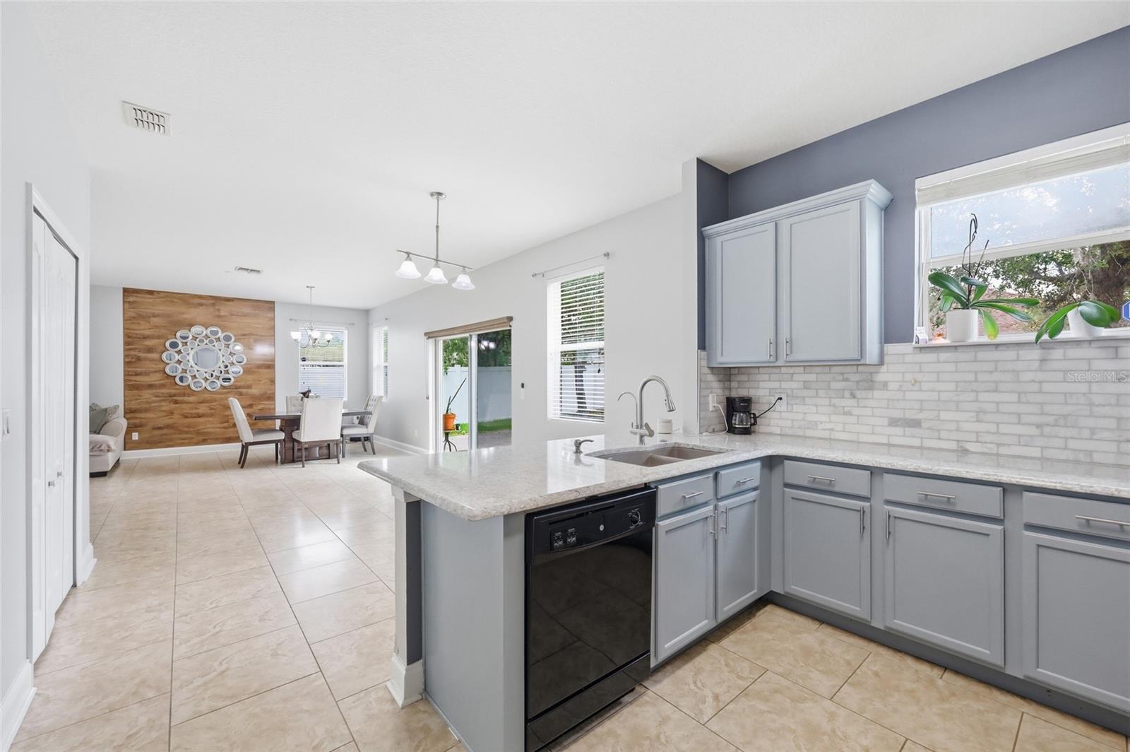 Image 3 of 33 For 1811 Soldiers Pass