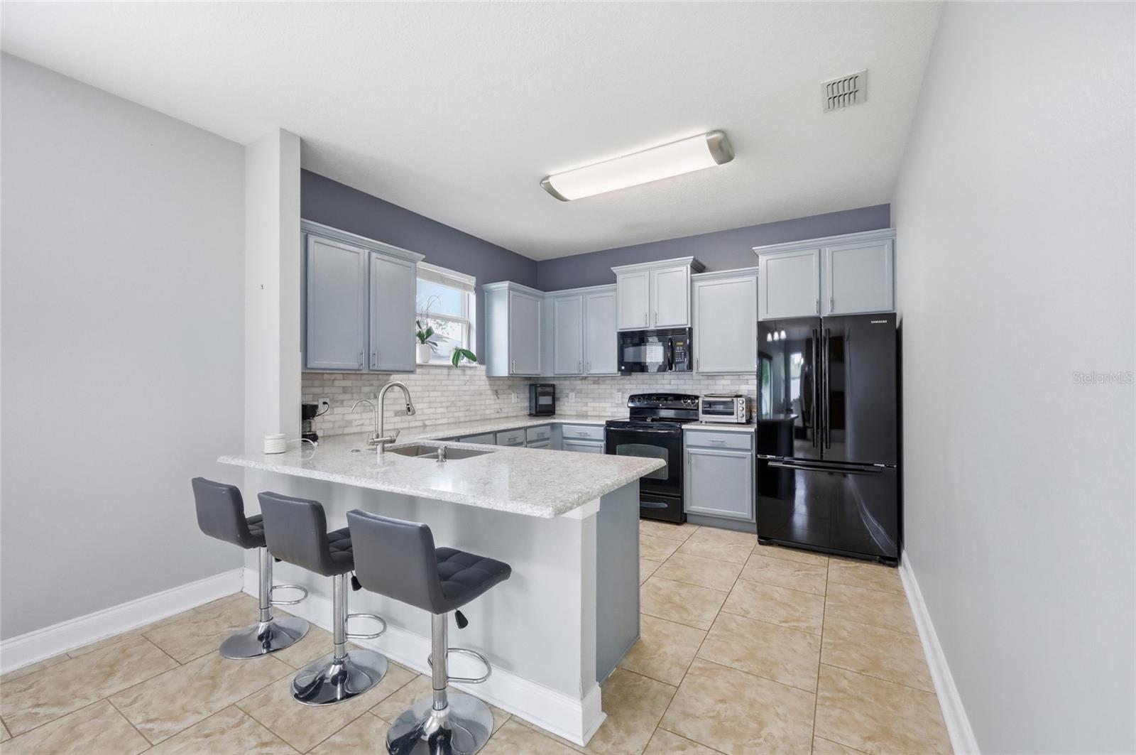 Image 4 of 33 For 1811 Soldiers Pass