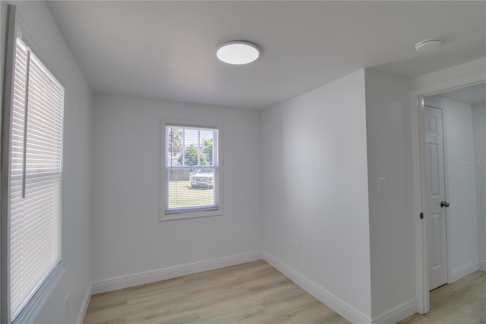 Image 12 of 17 For 236 Oleander Avenue #2