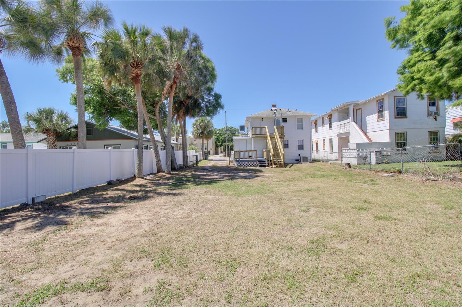 Image 17 of 17 For 236 Oleander Avenue #2