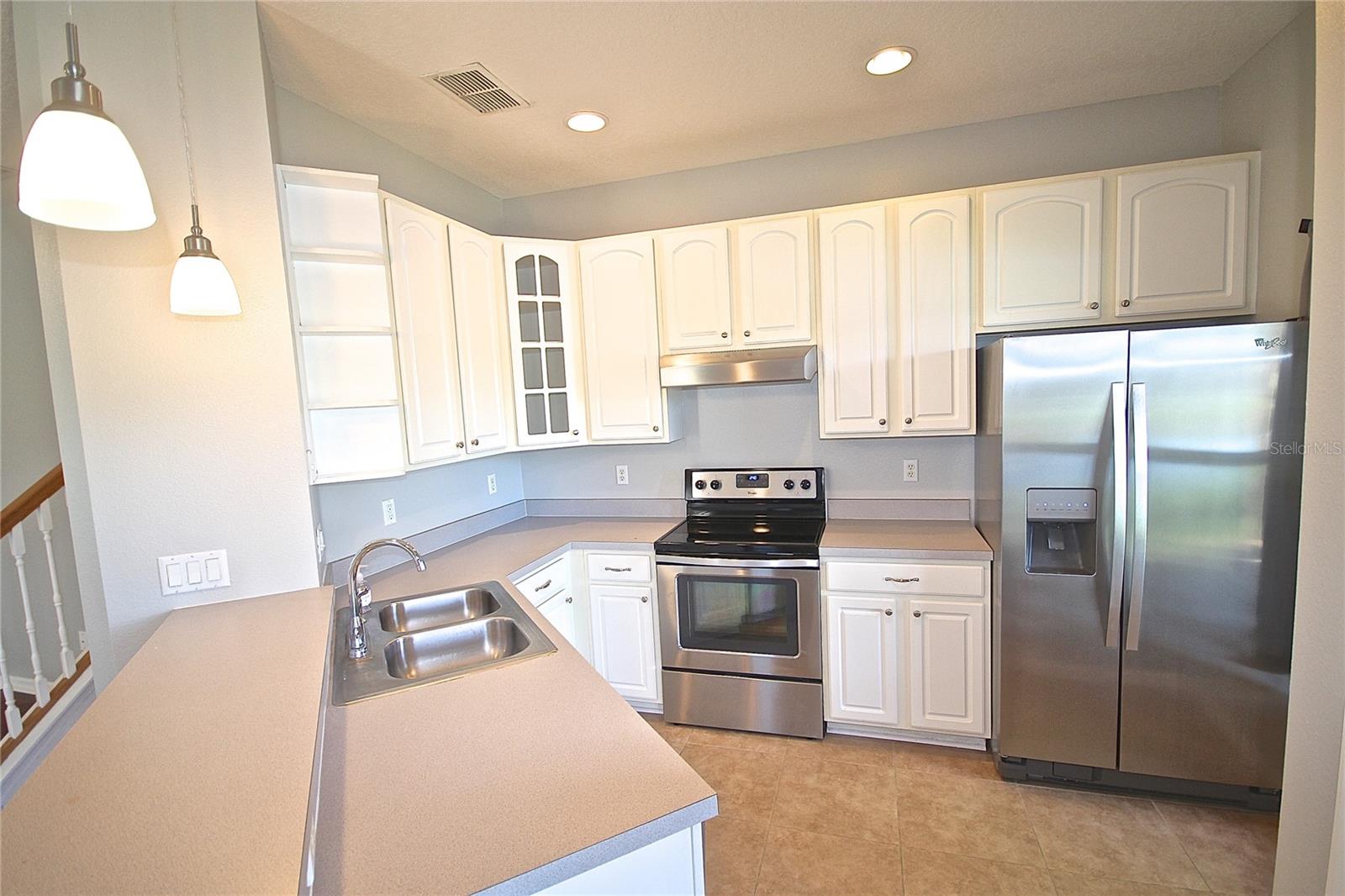 Image 9 of 29 For 3773 Clubside Pointe Drive