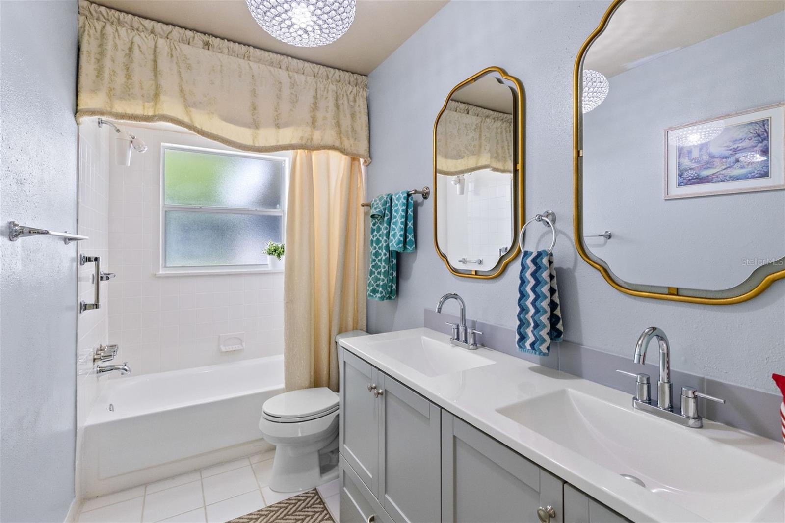 Image 16 of 30 For 612 Green Meadow Avenue