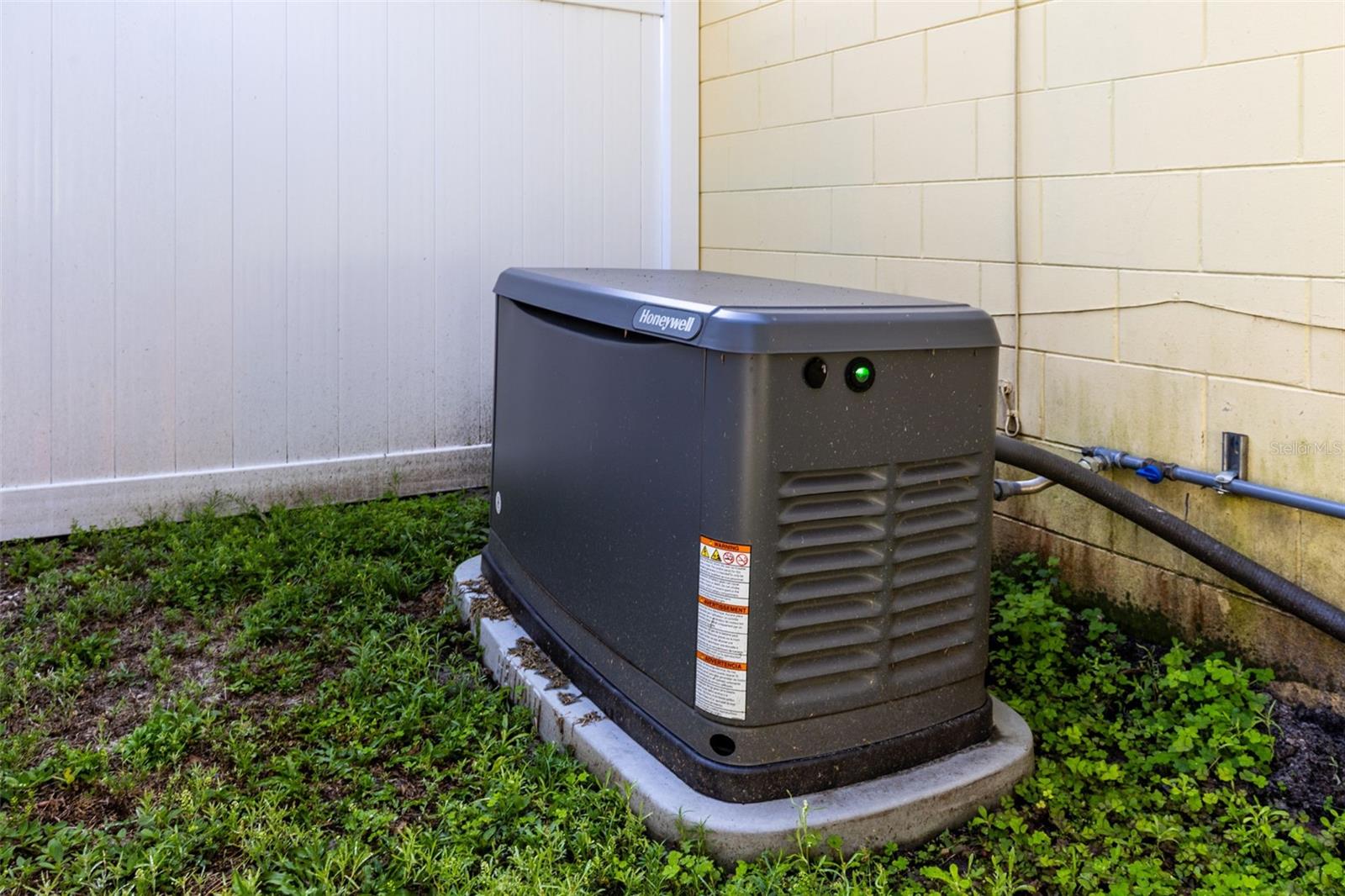 Image 25 of 30 For 612 Green Meadow Avenue